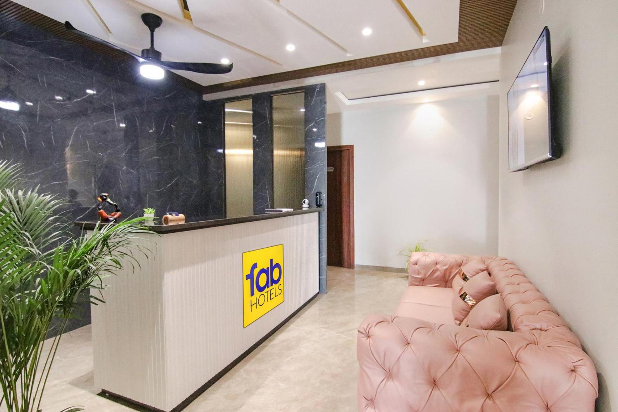 Fabhotel Prime Royal Court 卢迪亚纳 外观 照片